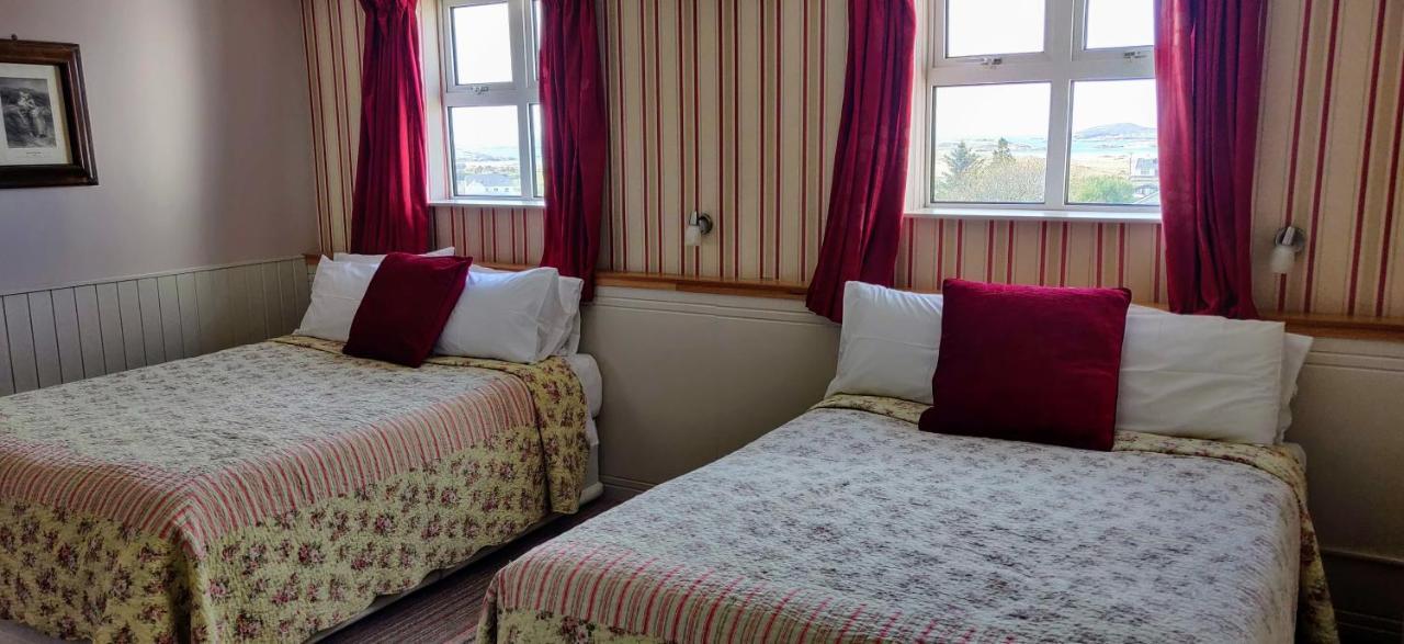 Teac Campbell Guesthouse Bunbeg Esterno foto