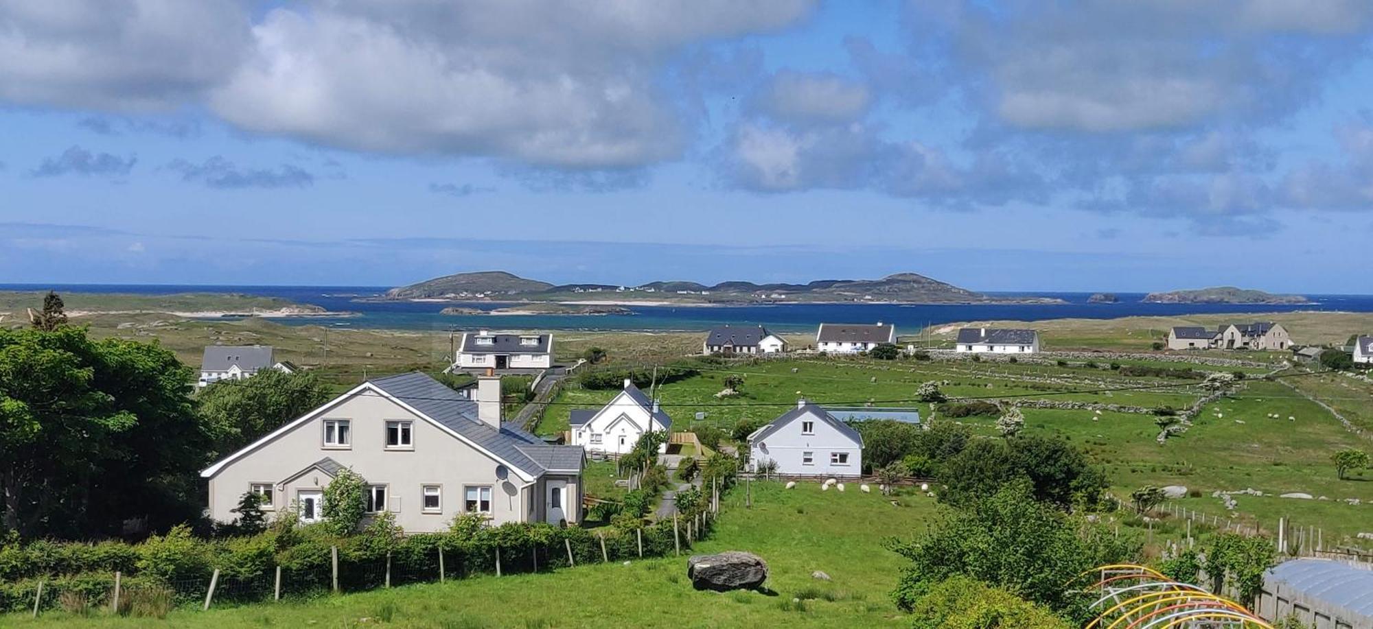 Teac Campbell Guesthouse Bunbeg Esterno foto